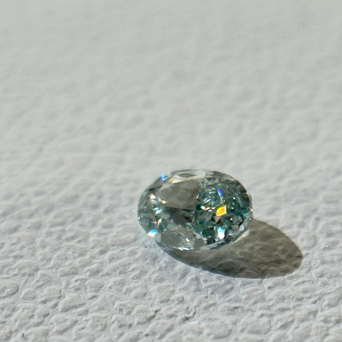 天然 グリーンダイヤモンド オーバル 0.181ct |green diamond|CGL|p9542