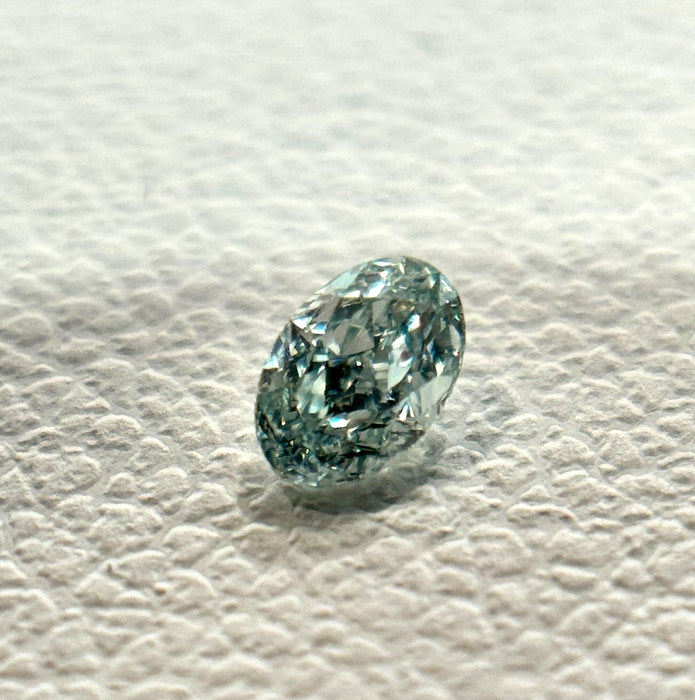 天然 グリーンダイヤモンド オーバル 0.181ct |green diamond|CGL|p9542