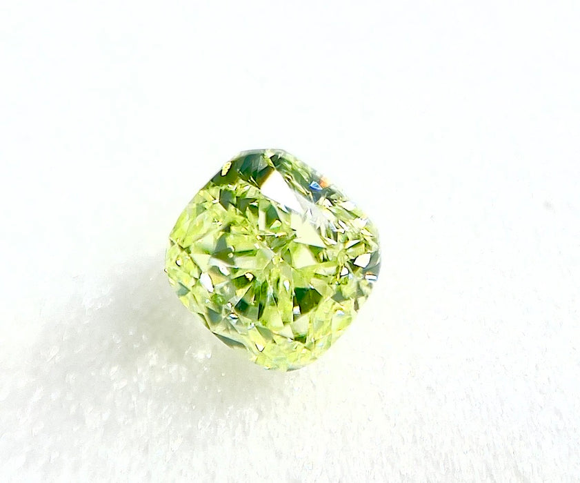 天然 イエローグリーンダイヤモンド クッション 0.240ct |yellow green diamond|CGL|p9596