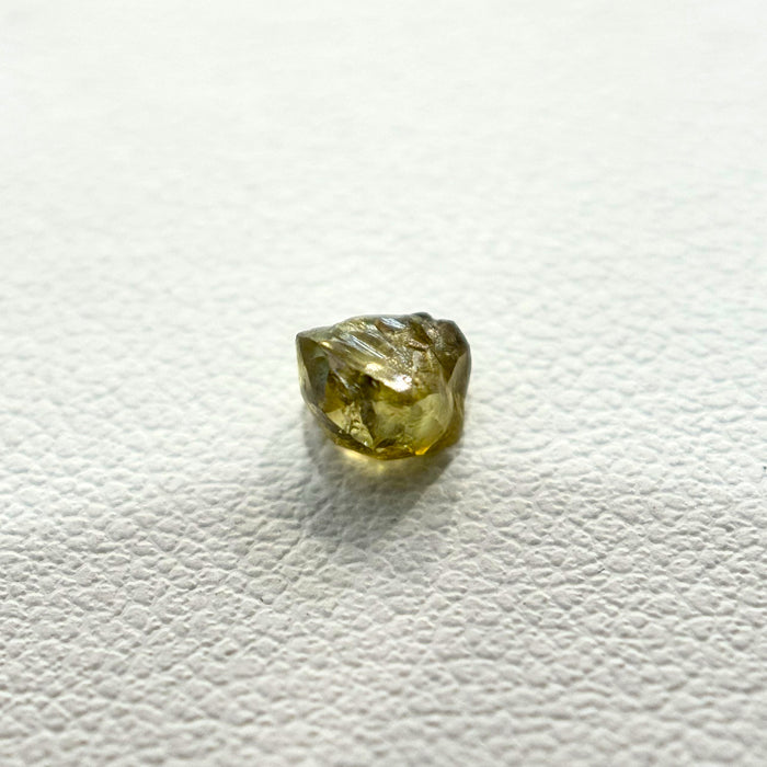 天然 グリーンダイヤモンド 原石 0.928ct |green diamond rough|w1682-1