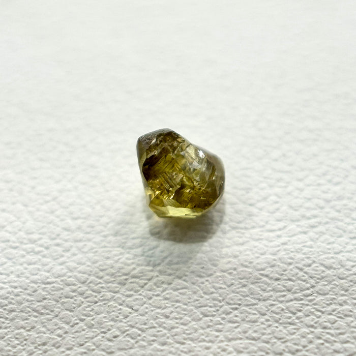 天然 グリーンダイヤモンド 原石 0.928ct |green diamond rough|w1682-1