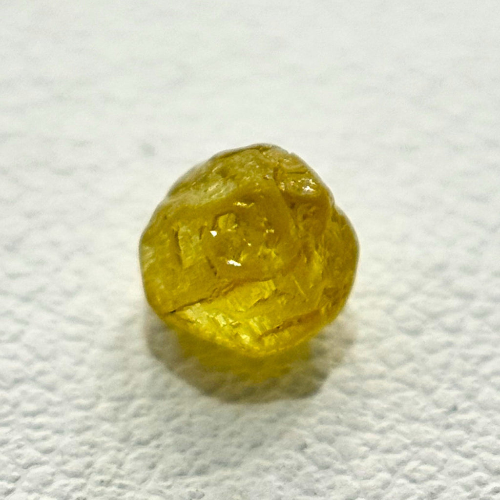 天然 イエローダイヤモンド 原石 0.914ct |yellow diamond rough|w1682-3