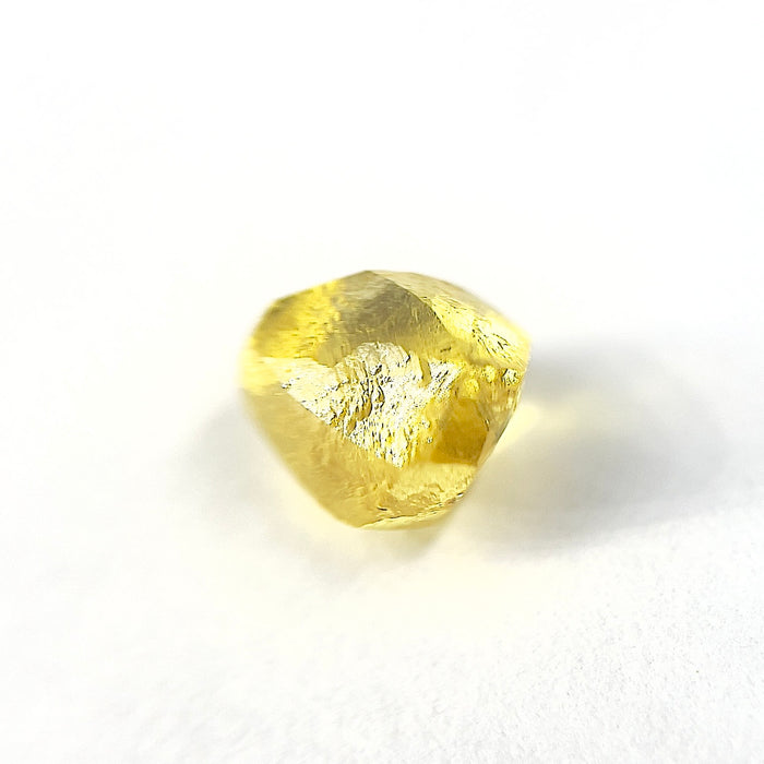天然 イエローダイヤモンド原石 ソーヤブル 0.76ct|Rough Diamond| w1685