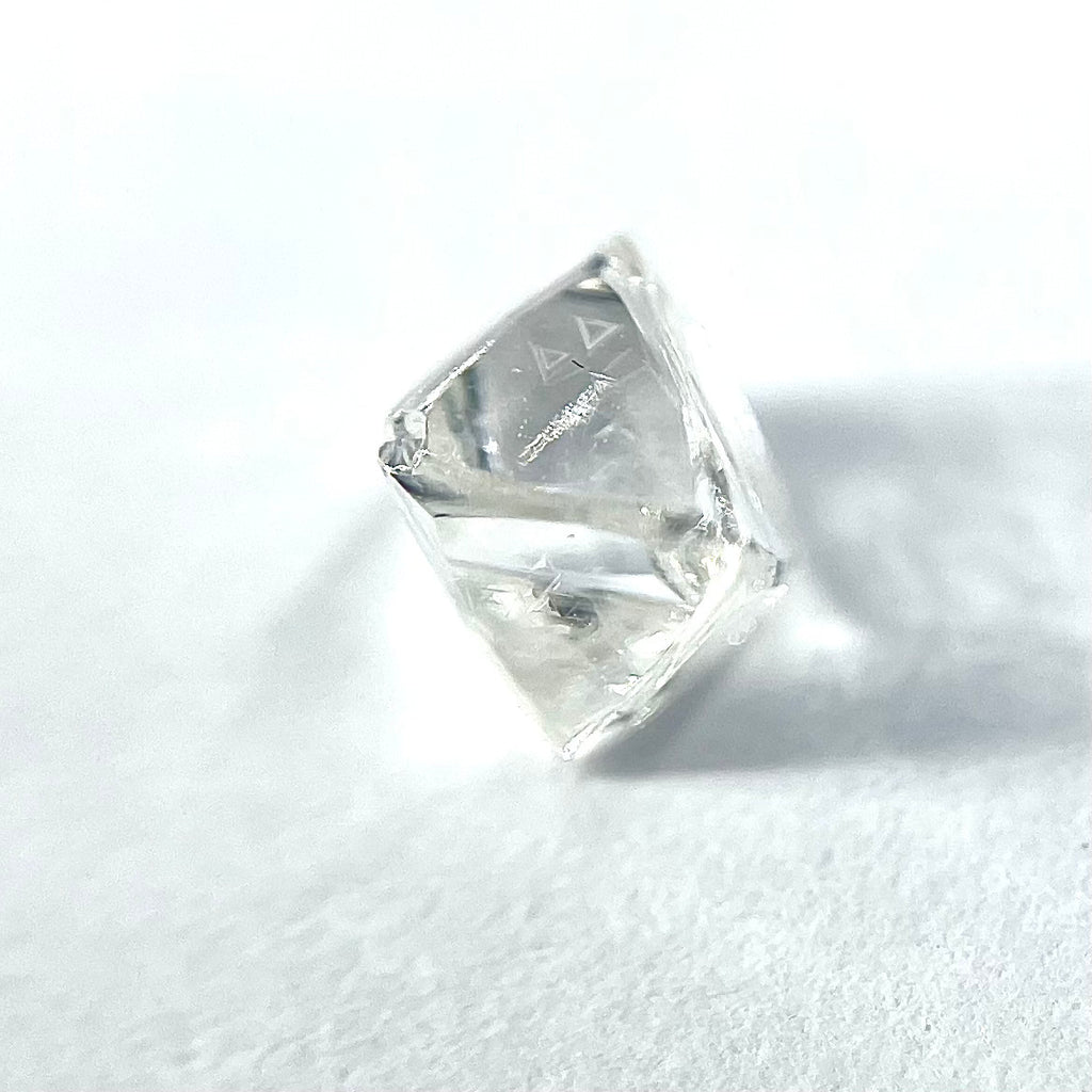 天然ダイヤモンド原石 ソーヤブル 0.572ct|Rough Diamond| w1688-1
