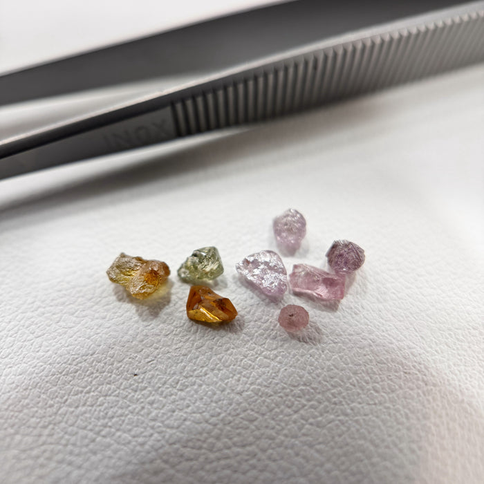 天然ダイヤモンド原石 メイカブル 1.75ct |rough diamond| w1722